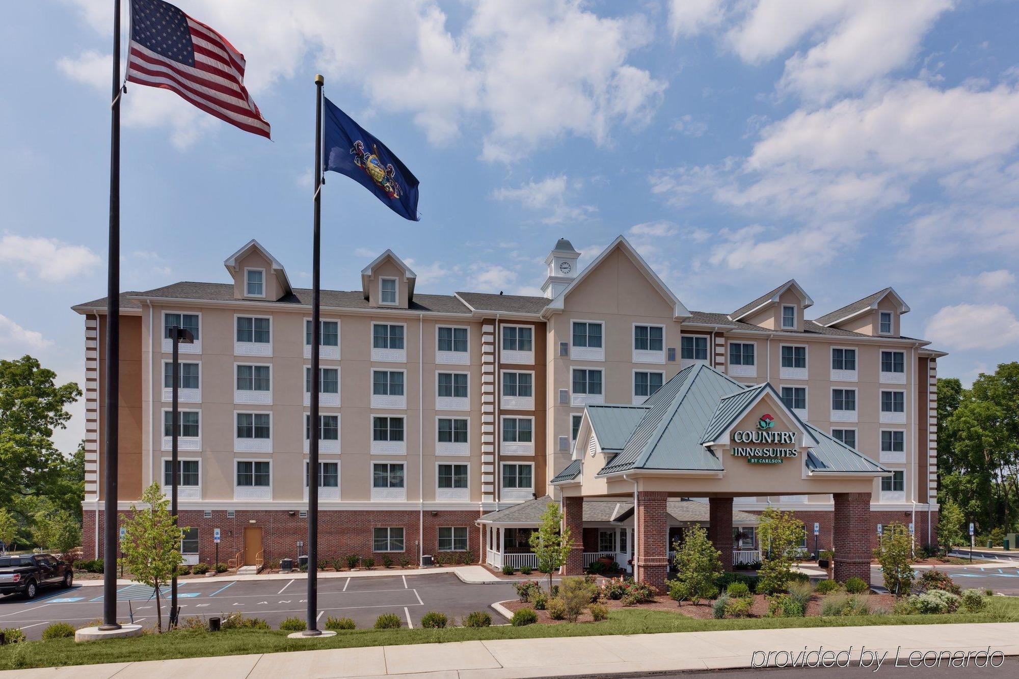Country & By Radisson, Penn State Area , Pa 3* State College